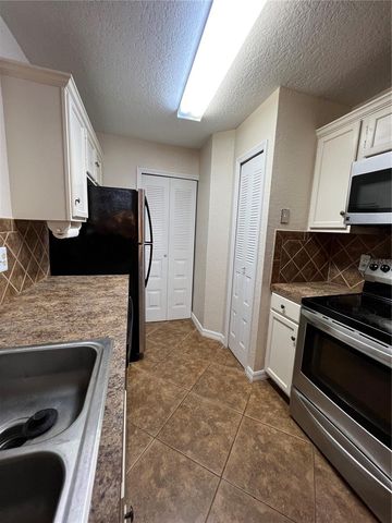 954 FOREST RIDGE COURT 202, Lake Mary, FL 32746