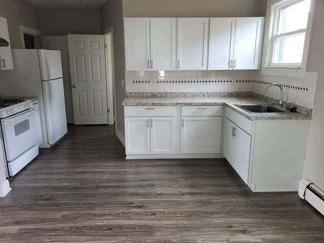 19236 Florida Street, Roseville, MI 48066