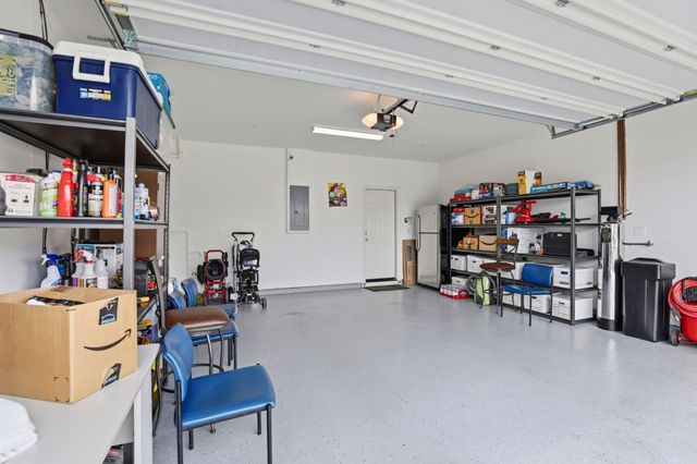 805 Klamath Way, Hollister, CA 95023