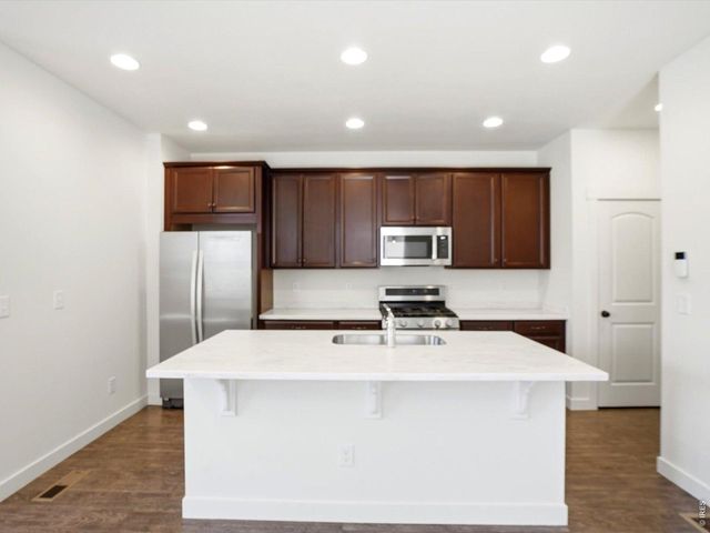 16457 Zuni Pl, Broomfield, CO 80023
