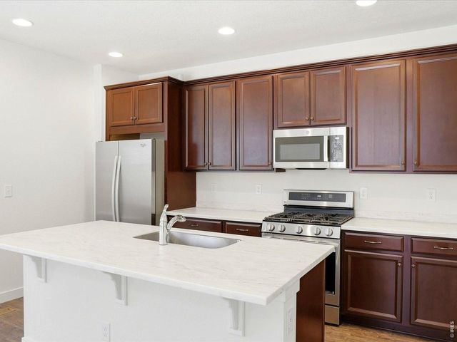 16457 Zuni Pl, Broomfield, CO 80023
