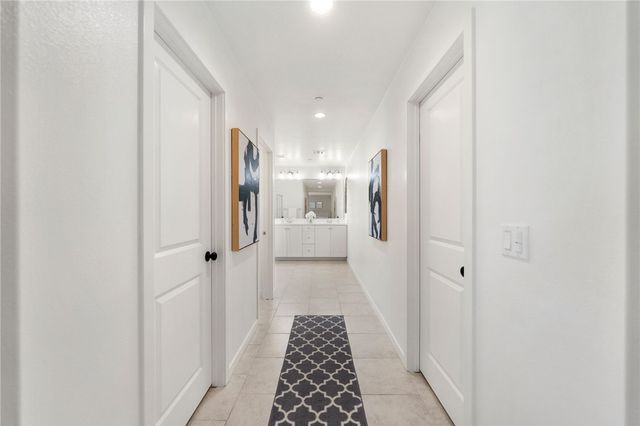 24248 Bay Laurel Avenue, Murrieta, CA 92562