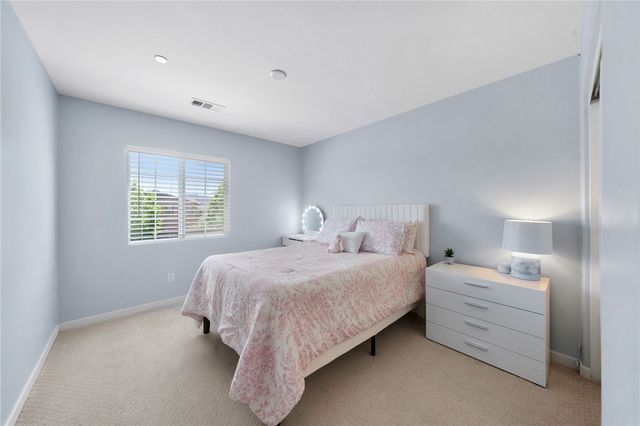 24248 Bay Laurel Avenue, Murrieta, CA 92562