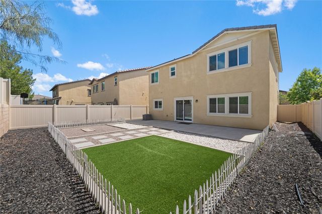 24248 Bay Laurel Avenue, Murrieta, CA 92562