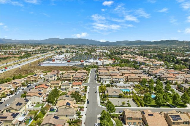 24248 Bay Laurel Avenue, Murrieta, CA 92562