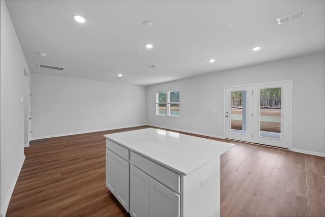 881 Meadowbrook Lane, Summerville, SC 29486