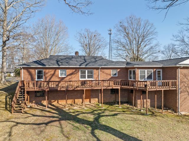 340 La Vista Drive, Blue Ridge, GA 30513