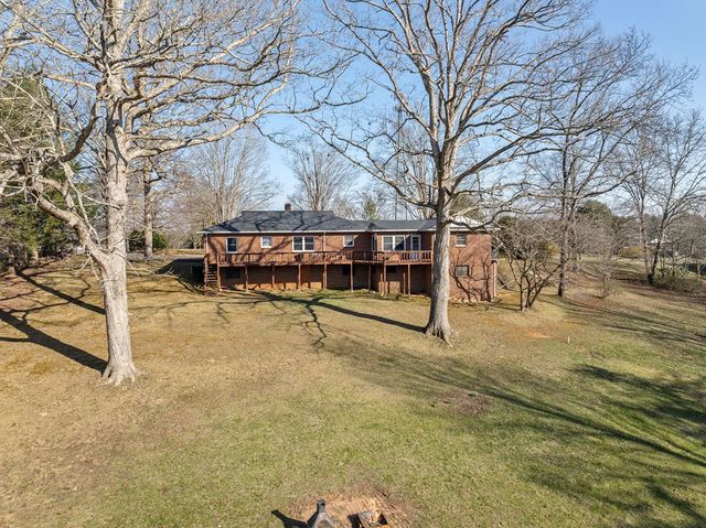 340 La Vista Drive, Blue Ridge, GA 30513