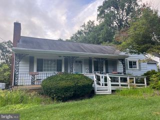 7109 IDYLWOOD RD, Falls Church, VA 22043