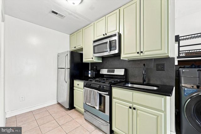 406 PIERCE ST, Philadelphia, PA 19148