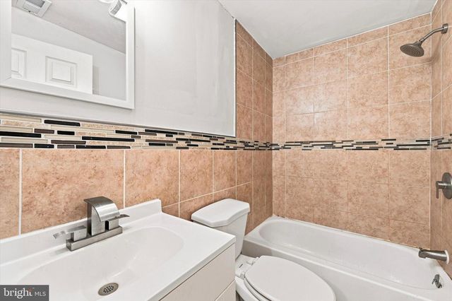 406 PIERCE ST, Philadelphia, PA 19148