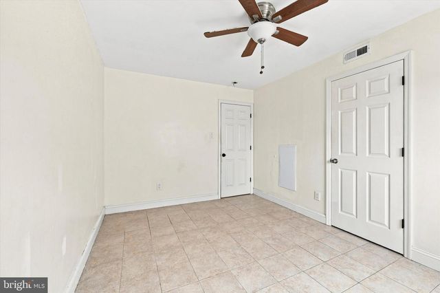 406 PIERCE ST, Philadelphia, PA 19148
