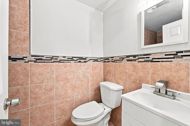 406 PIERCE ST, Philadelphia, PA 19148