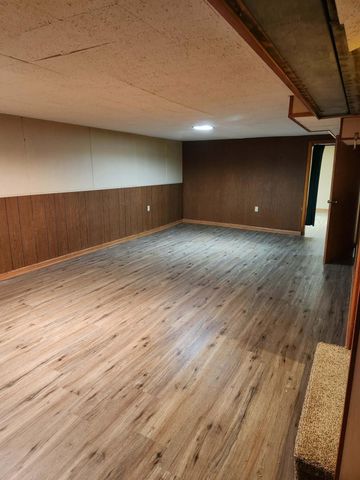 601 Berkley Drive, Dyer, IN 46311