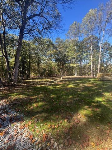 120 Kings Crossing Drive, Dawsonville, GA 30534