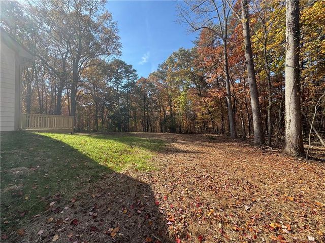 120 Kings Crossing Drive, Dawsonville, GA 30534