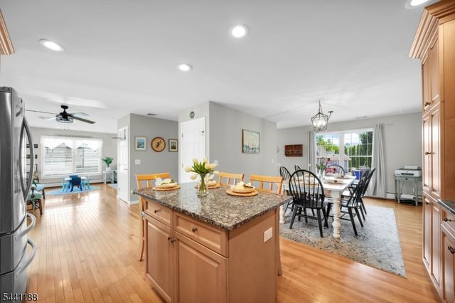 2 Brights Point Rd, Jefferson Twp., NJ 07849