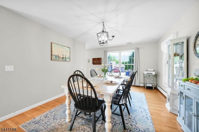 2 Brights Point Rd, Jefferson Twp., NJ 07849