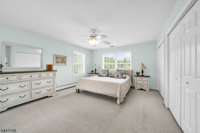 2 Brights Point Rd, Jefferson Twp., NJ 07849
