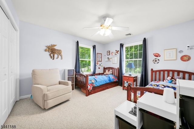 2 Brights Point Rd, Jefferson Twp., NJ 07849
