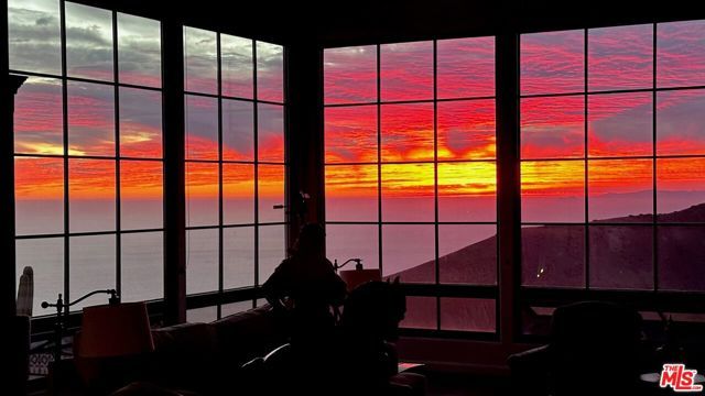 9785 Deer Creek Road, Malibu, CA 90265