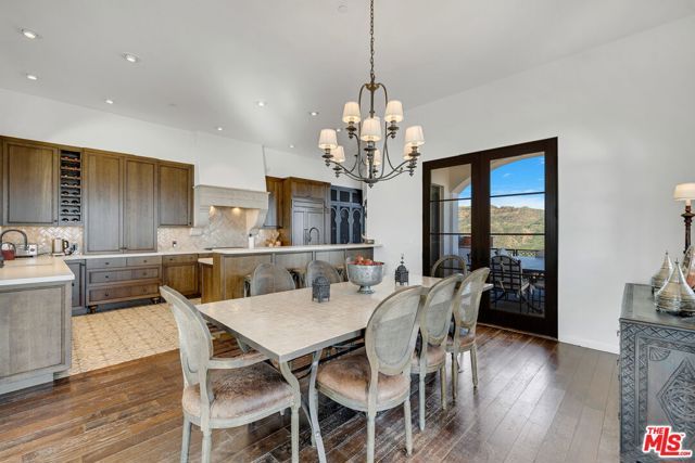 9785 Deer Creek Road, Malibu, CA 90265