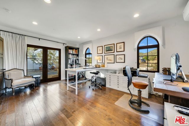 9785 Deer Creek Road, Malibu, CA 90265