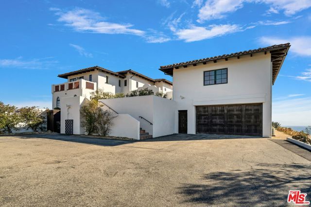 9785 Deer Creek Road, Malibu, CA 90265