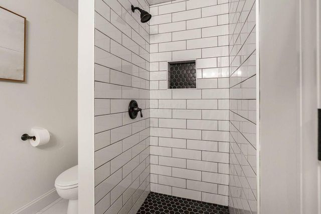 3762 Pembrooke Green E, New Albany, OH 43054