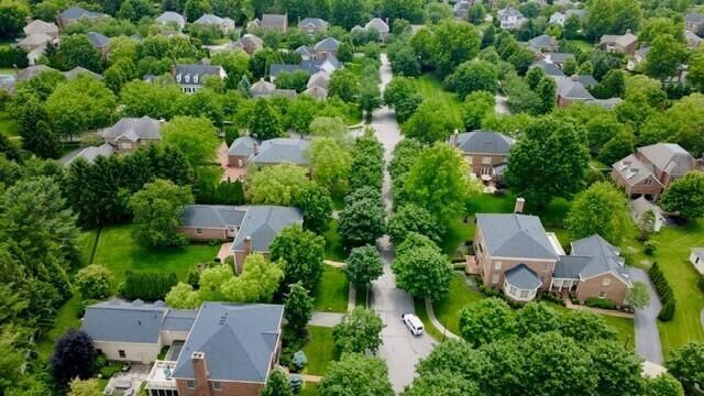 3762 Pembrooke Green E, New Albany, OH 43054