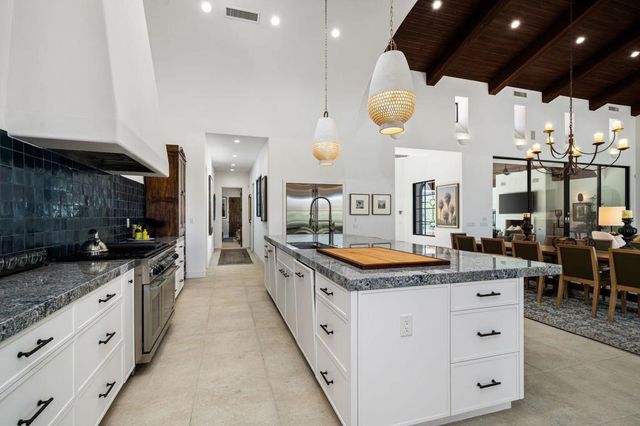 53660 Del Gato Drive, La Quinta, CA 92253
