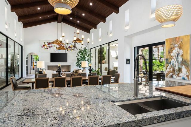 53660 Del Gato Drive, La Quinta, CA 92253
