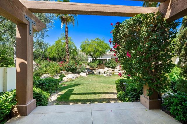 53660 Del Gato Drive, La Quinta, CA 92253