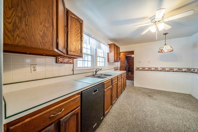 2114 CANTON Avenue, Erie, PA 16508