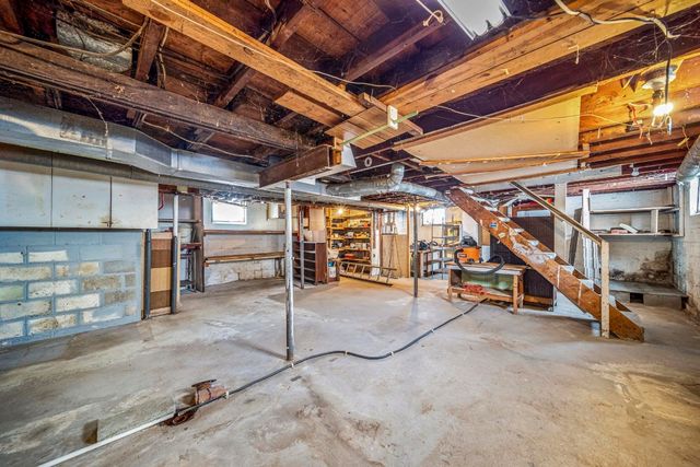 2114 CANTON Avenue, Erie, PA 16508