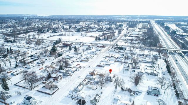 2114 CANTON Avenue, Erie, PA 16508