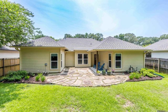 9379 Boone Dr, Baton Rouge, LA 70810