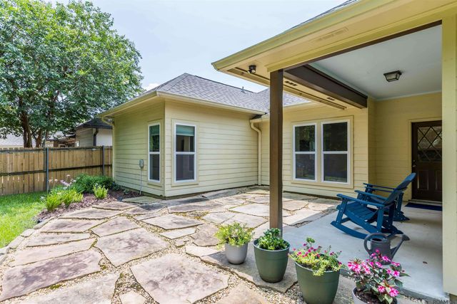 9379 Boone Dr, Baton Rouge, LA 70810