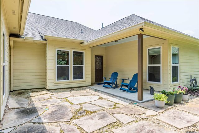 9379 Boone Dr, Baton Rouge, LA 70810