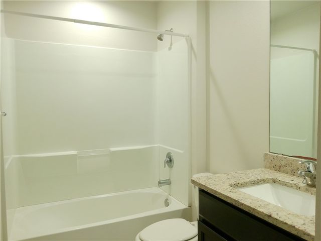 7701 Lariat Toss Dr, Corpus Christi, TX 78414