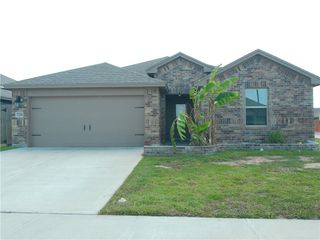 7701 Lariat Toss Dr, Corpus Christi, TX 78414