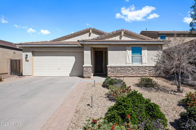 624 W BLUE RIDGE Drive, San Tan Valley, AZ 85140