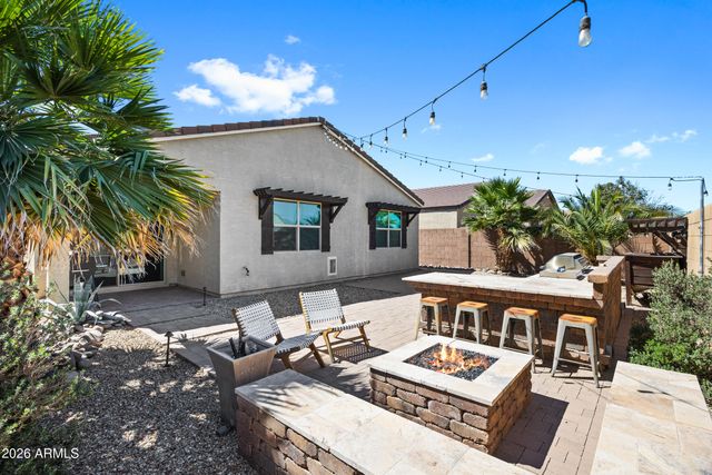 624 W BLUE RIDGE Drive, San Tan Valley, AZ 85140