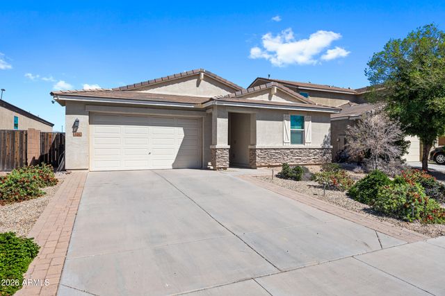 624 W BLUE RIDGE Drive, San Tan Valley, AZ 85140