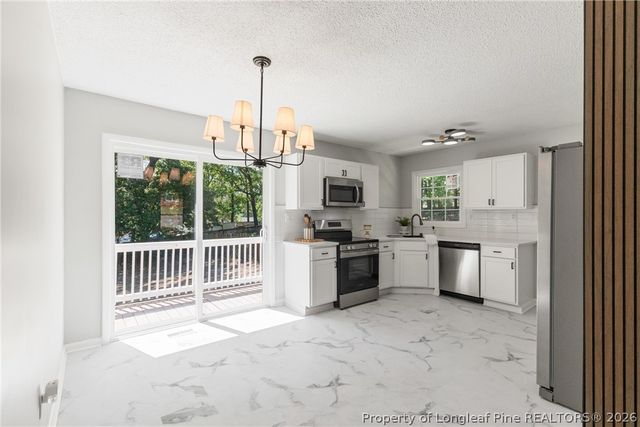 724 Skycliff Court, Fayetteville, NC 28311