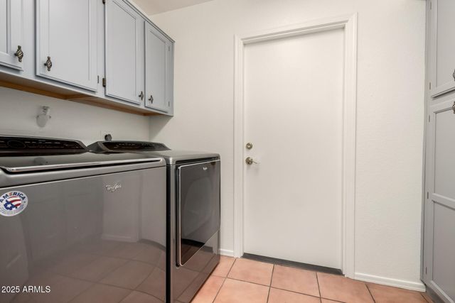 9113 W KIMBERLY Way, Peoria, AZ 85382