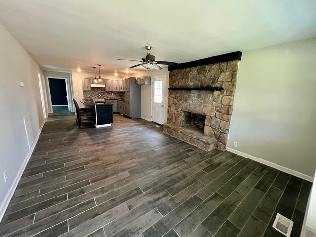 1820 Spradling Road, Soddy Daisy, TN 37379