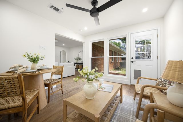 7024 Freemont Street, Dallas, TX 75231