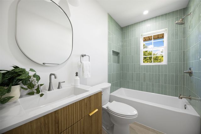 7024 Freemont Street, Dallas, TX 75231