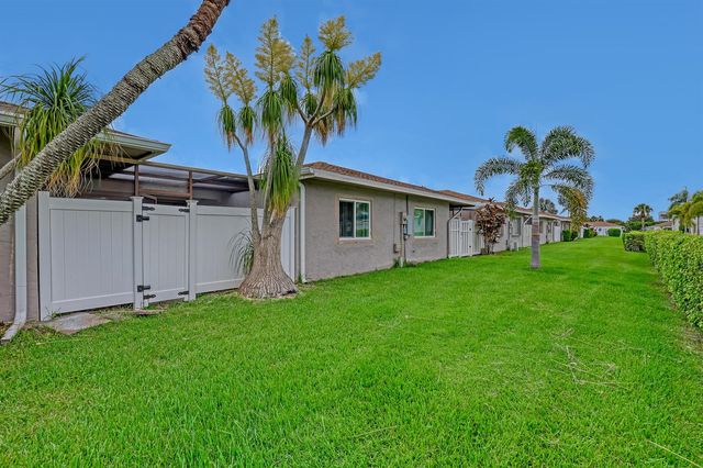 14735 Wildflower Lane, Delray Beach, FL 33446